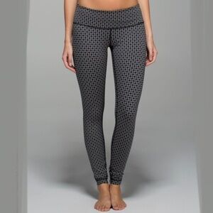 Lululemon Wunder Under Pant *Full-On Luon Tri Geo Silver Spoon Black Size 2